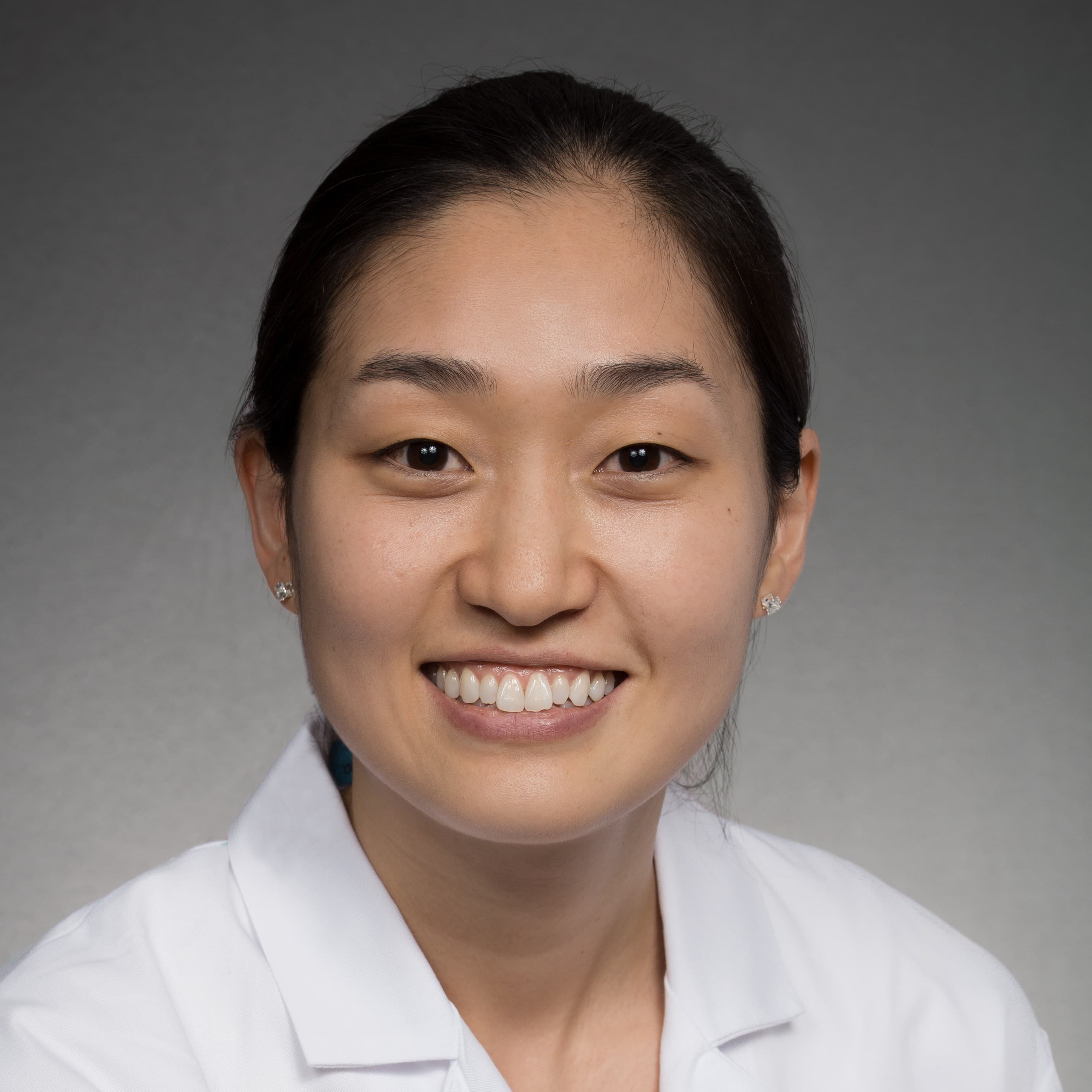 Cecilia Lee image